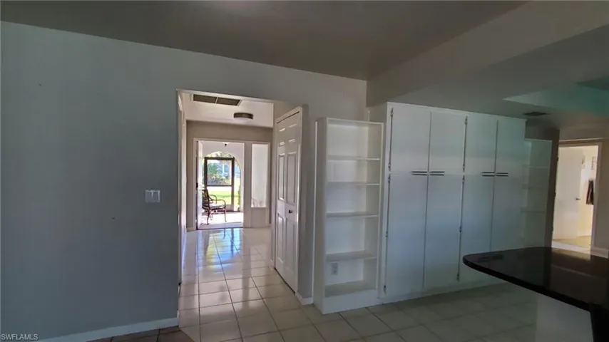 3822 SE 4th  AVE, Cape Coral, FL 33904