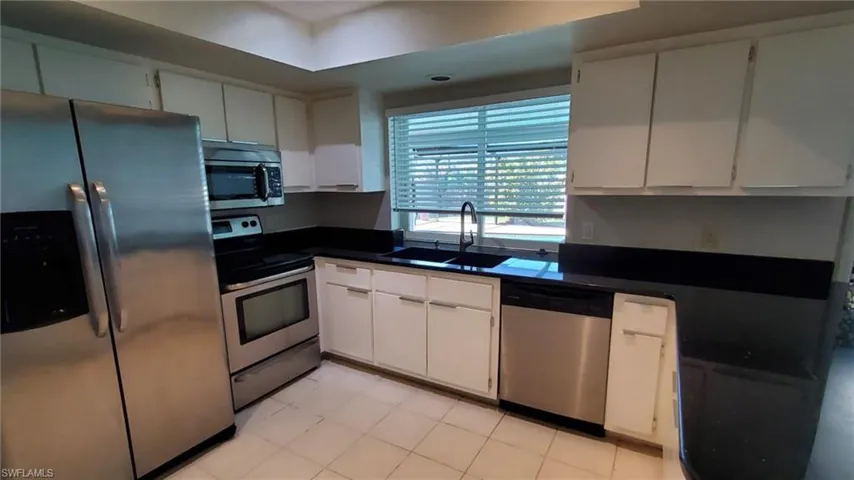 3822 SE 4th  AVE, Cape Coral, FL 33904