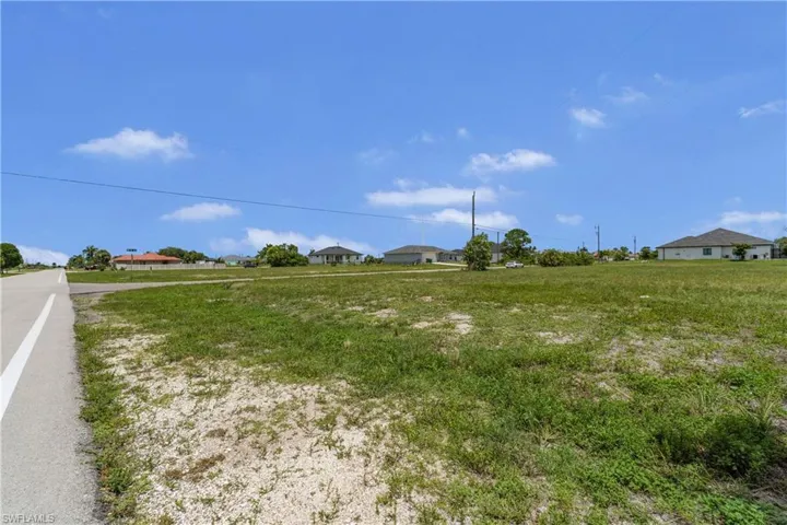 3203 Nw 41st Ave, Cape Coral, Florida 33993