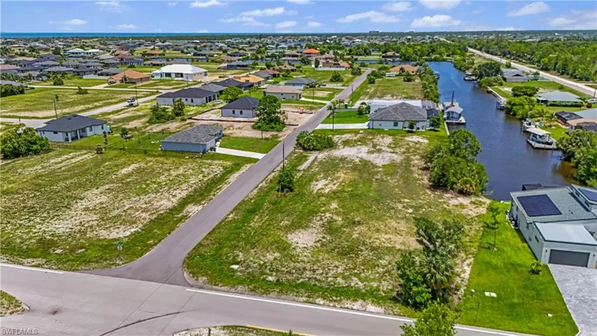 3203 Nw 41st Ave, Cape Coral, Florida 33993