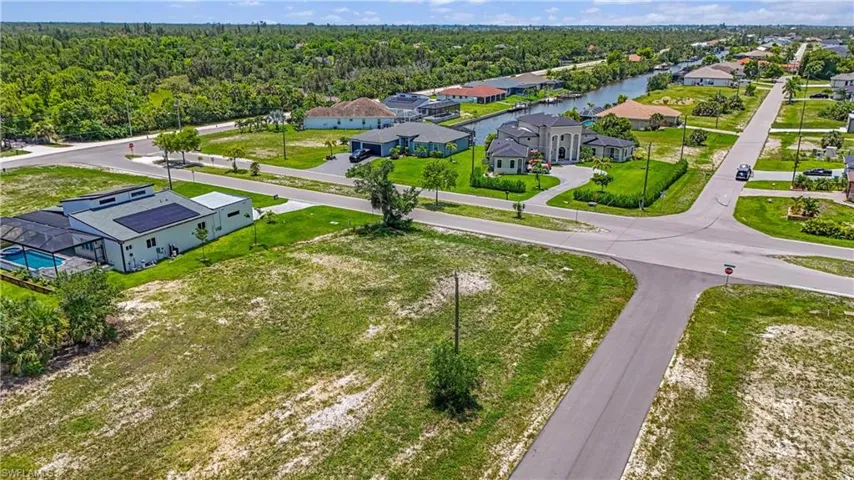 3203 Nw 41st Ave, Cape Coral, Florida 33993