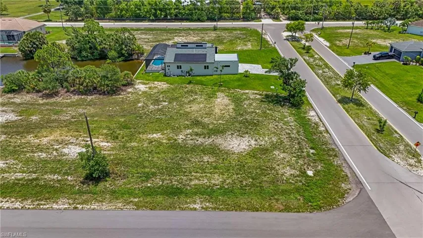 3203 Nw 41st Ave, Cape Coral, Florida 33993