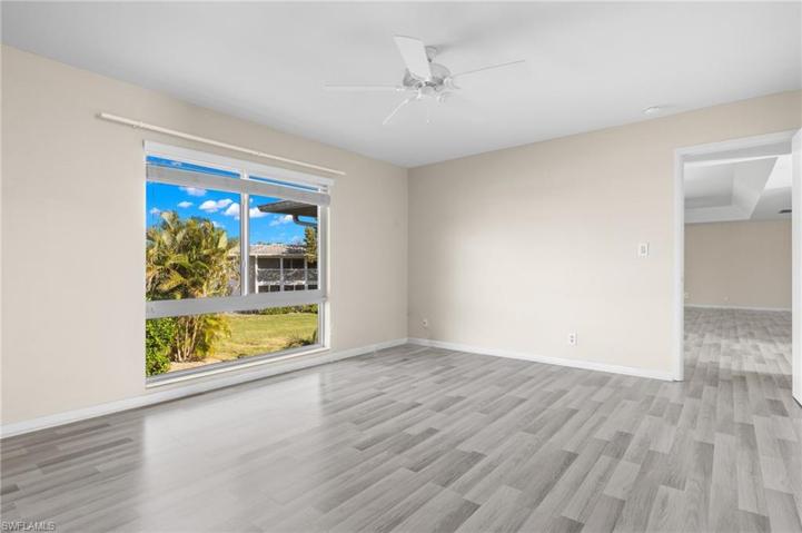 158  Lollypop  LN, Naples, FL 34112