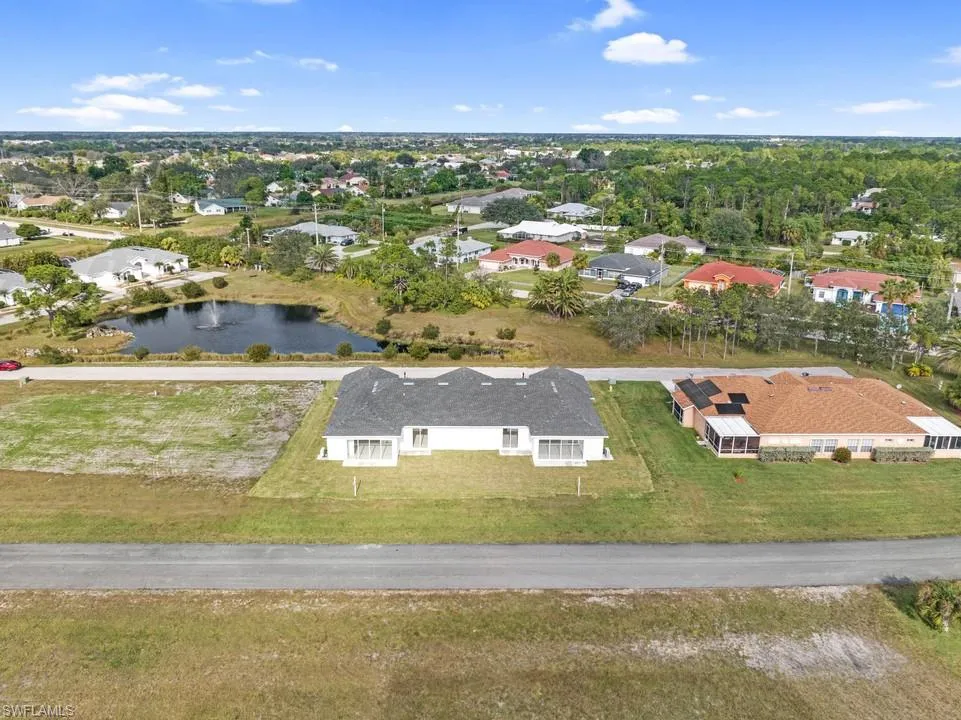 628 Falls LN, Lehigh Acres, FL 33974,2025000392