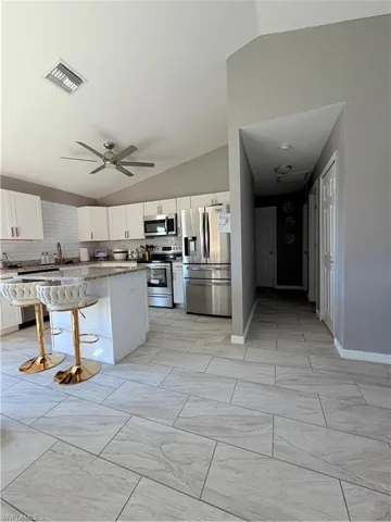 100 NW 13th  PL, Cape Coral, FL 33993