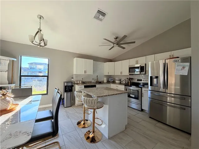 100 NW 13th  PL, Cape Coral, FL 33993