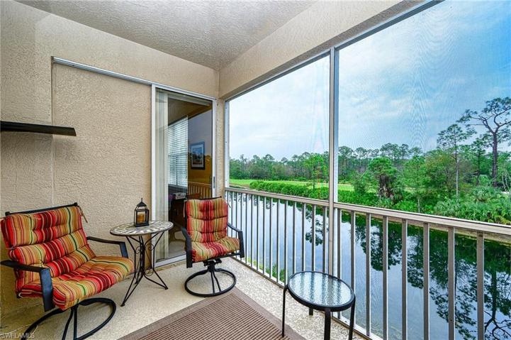 8670  Cedar Hammock  CIR, Naples, FL 34112