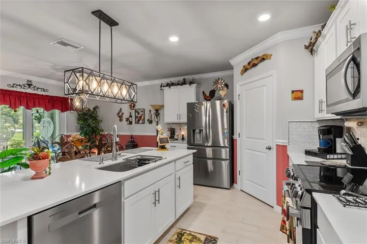 25266 Estrada Cir, Punta Gorda, Florida 33955