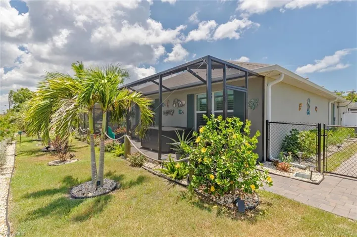 25266 Estrada Cir, Punta Gorda, Florida 33955