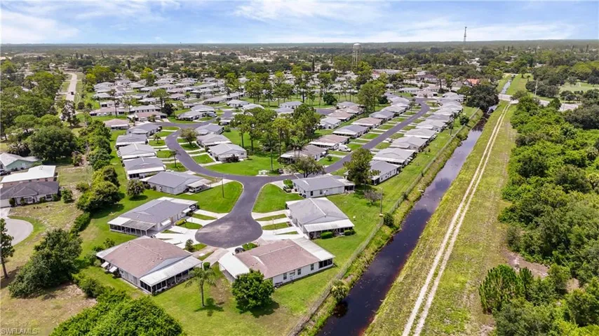11 Desert Candle Cir, Lehigh Acres, Florida 33936