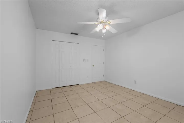 11 Desert Candle Cir, Lehigh Acres, Florida 33936