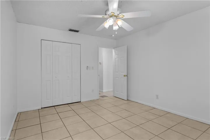 11 Desert Candle Cir, Lehigh Acres, Florida 33936