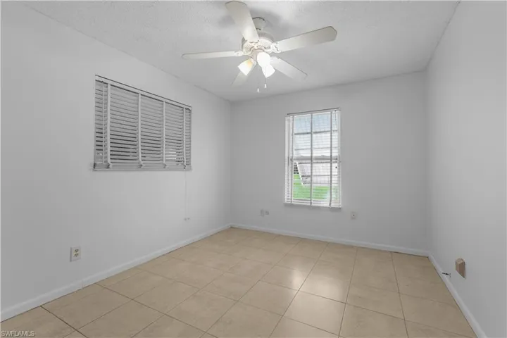 11 Desert Candle Cir, Lehigh Acres, Florida 33936