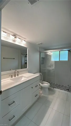8234 Key Royal Cir 524, Naples, Florida 34119