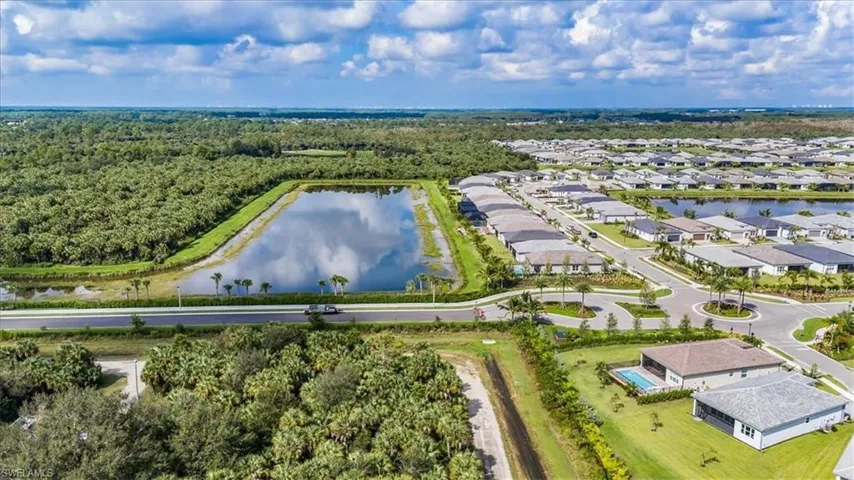 12452  Violet  LN, Naples, FL 34120