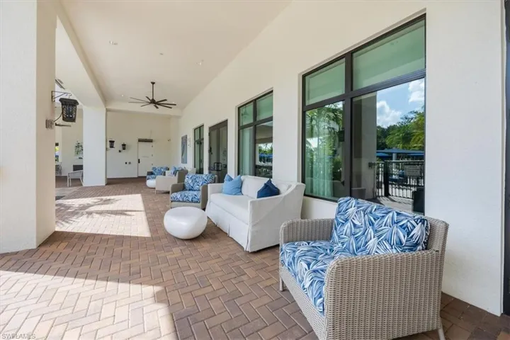 12452  Violet  LN, Naples, FL 34120