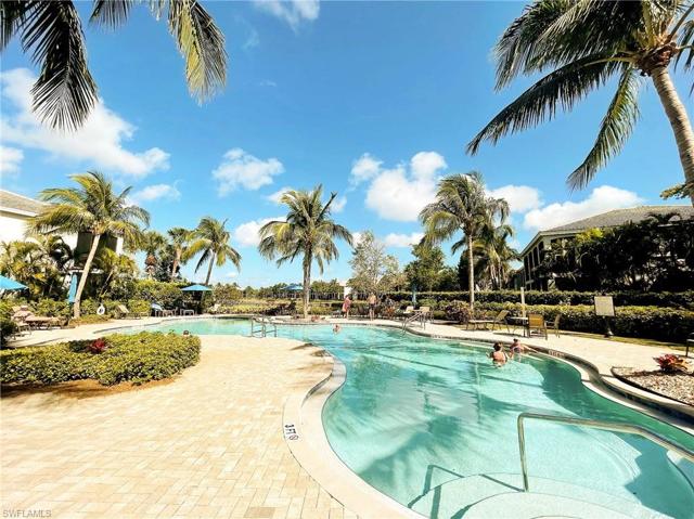 Laguna Community Pool