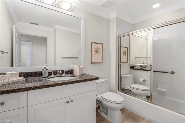 450  Bayfront  PL, Naples, FL 34102