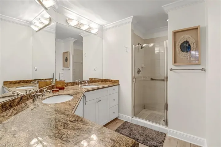 450  Bayfront  PL, Naples, FL 34102
