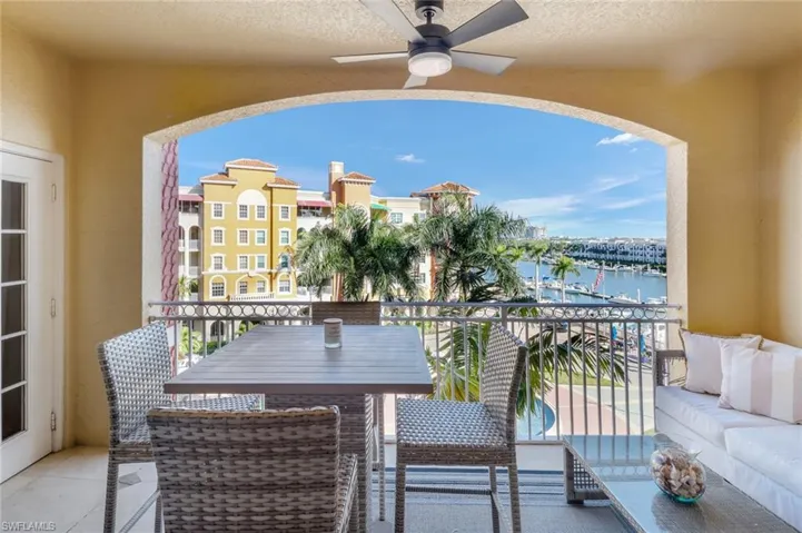 450  Bayfront  PL, Naples, FL 34102