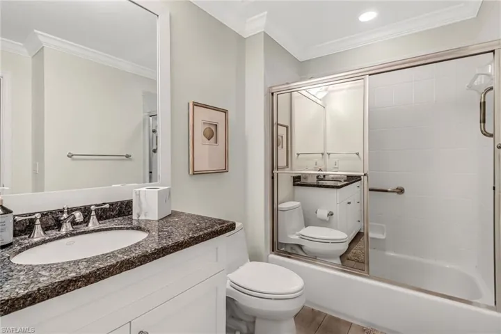 450  Bayfront  PL, Naples, FL 34102