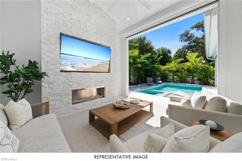 1105 Hollygate LN, Naples, FL 34103,224088611