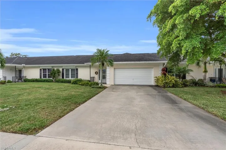 1330 Broadwater Dr, Fort Myers Fl 33919