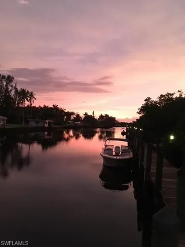 2294 Anchorage Ln B, Naples, Florida 34104