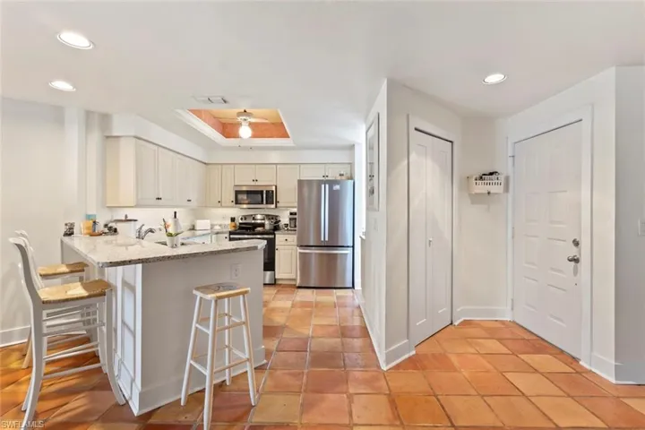 2294 Anchorage Ln B, Naples, Florida 34104
