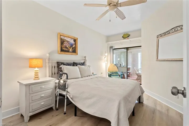 2294 Anchorage Ln B, Naples, Florida 34104