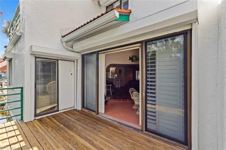 2294 Anchorage Ln B, Naples, Florida 34104