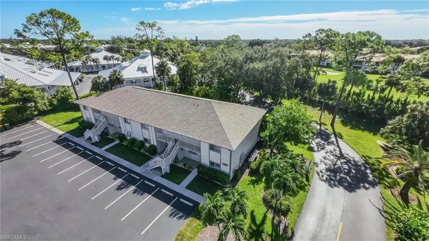 2395 Naples Trace Cir 4, Naples, Florida 34109