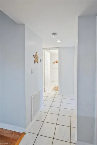2395 Naples Trace Cir 4, Naples, Florida 34109