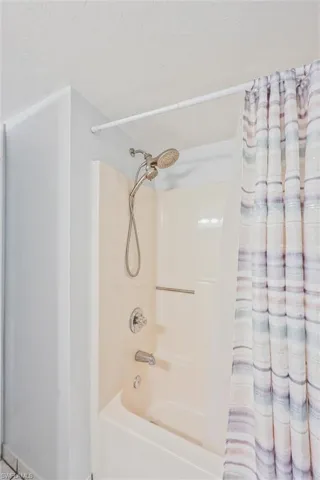 2395 Naples Trace Cir 4, Naples, Florida 34109