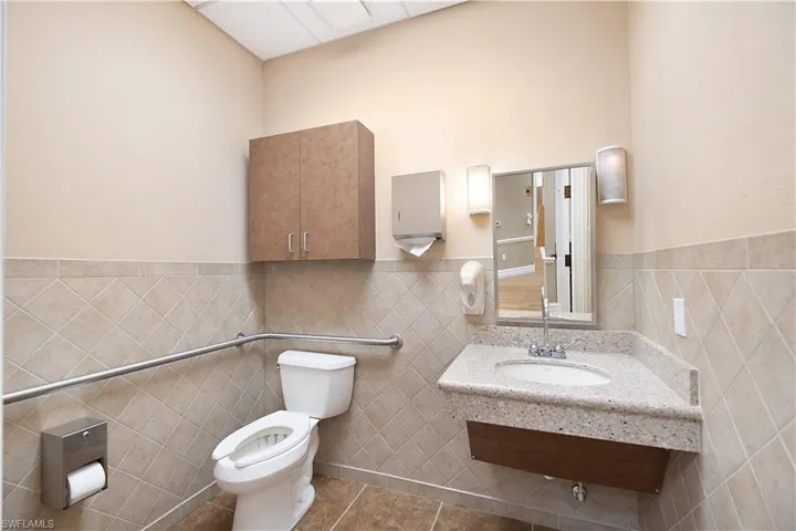 3021 Airport Rd N # 103, Naples, Florida 34105