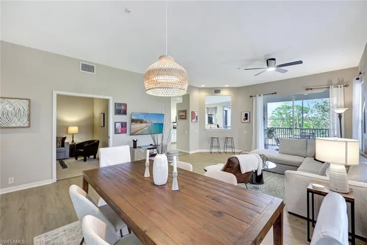 8217 Parkstone Pl # 308, Naples Fl 34120
