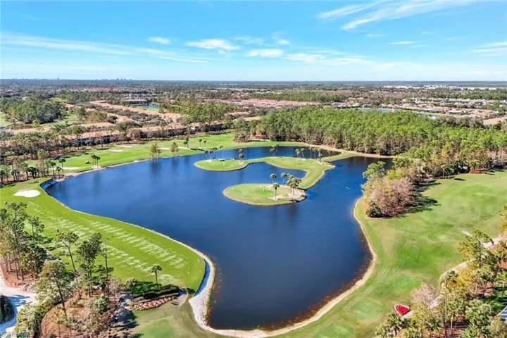 8217 Parkstone Pl # 308, Naples Fl 34120