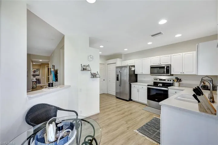 8217 Parkstone Pl # 308, Naples Fl 34120