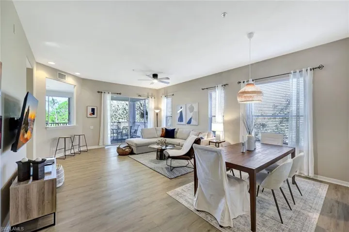 8217 Parkstone Pl # 308, Naples Fl 34120
