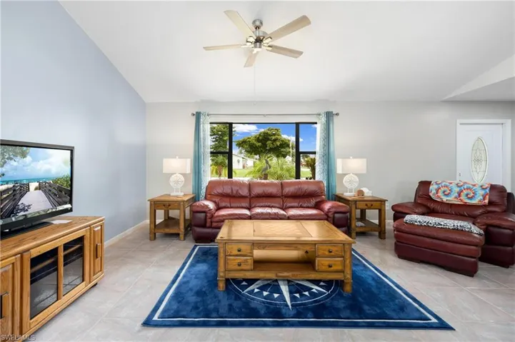 1636 SE 6th  AVE, Cape Coral, FL 33990
