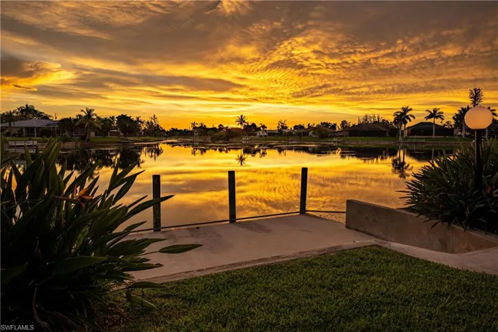 1636 SE 6th  AVE, Cape Coral, FL 33990