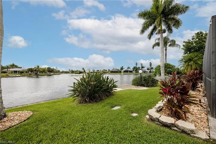 1636 SE 6th  AVE, Cape Coral, FL 33990