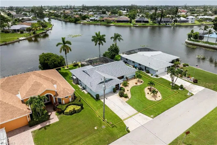 1636 SE 6th  AVE, Cape Coral, FL 33990