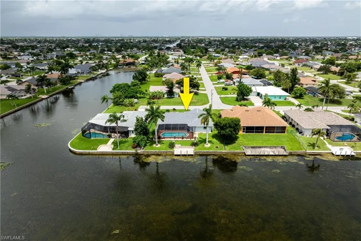 1636 SE 6th  AVE, Cape Coral, FL 33990