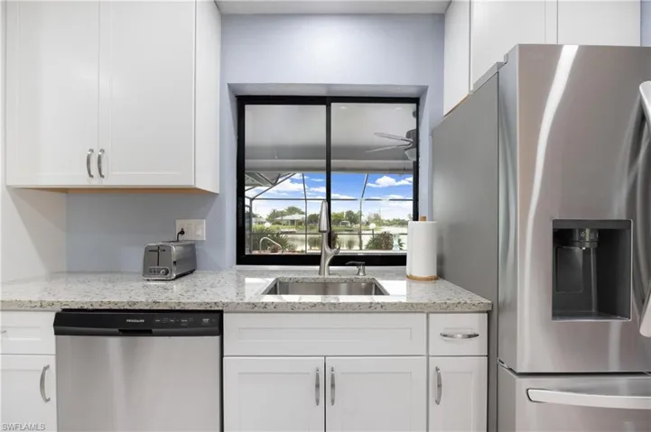 1636 SE 6th  AVE, Cape Coral, FL 33990
