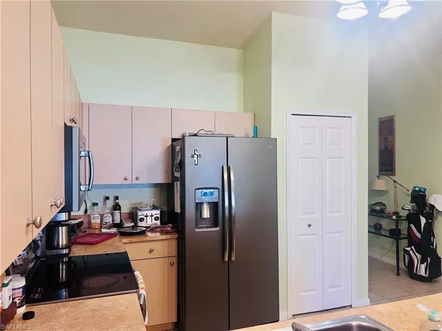 532/534 Se 6th Pl, Cape Coral Fl 33990