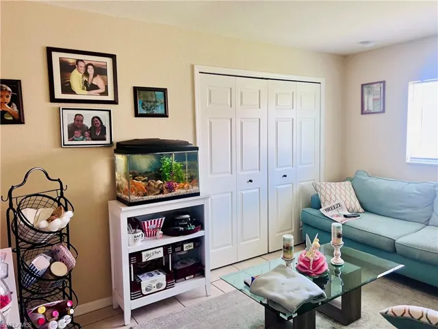 532/534 Se 6th Pl, Cape Coral Fl 33990
