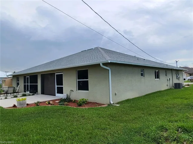 532/534 Se 6th Pl, Cape Coral Fl 33990