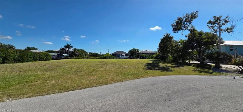 Side view of lot