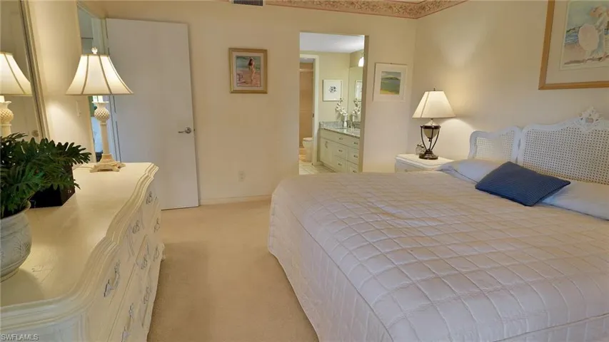 1802  Kings Lake  BLVD, Naples, FL 34112
